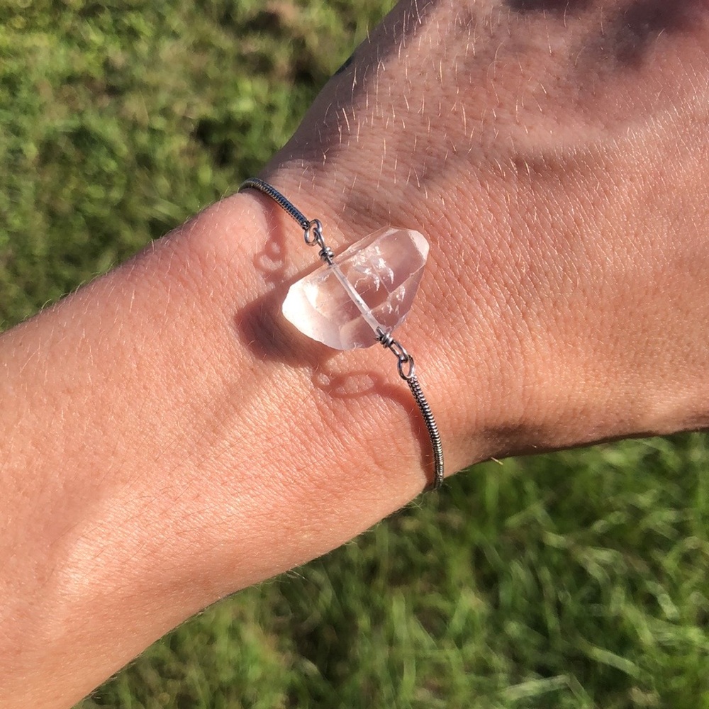 Crystal Clear Pull String Quartz Crystal🔴